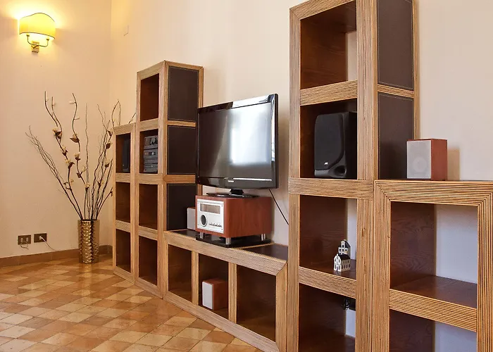 Rental In Rome Trevi Fouintain View Apartment * Roma