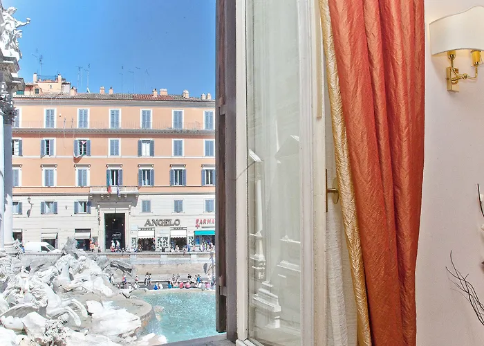 Rental In Rome Trevi Fouintain View Apartment * Roma