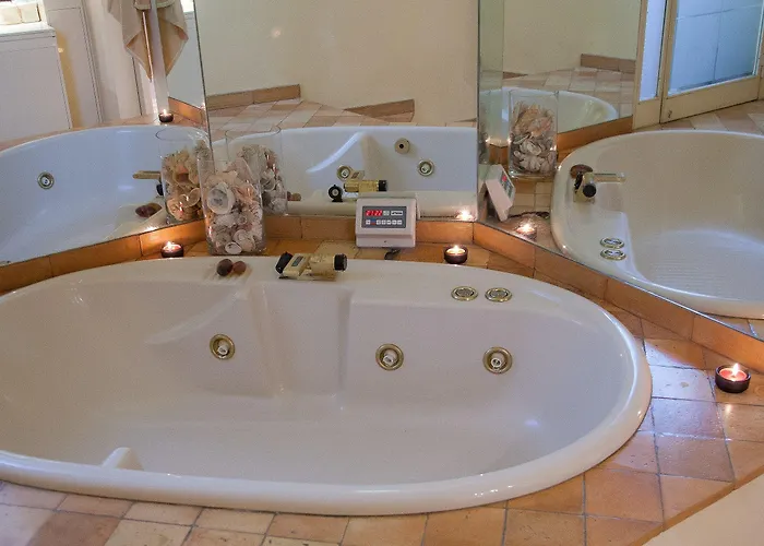 Rental In Rome Trevi Fouintain View Apartment Řím
